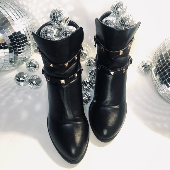🪩 Studded Heel Bootie. - Picture 7 of 10